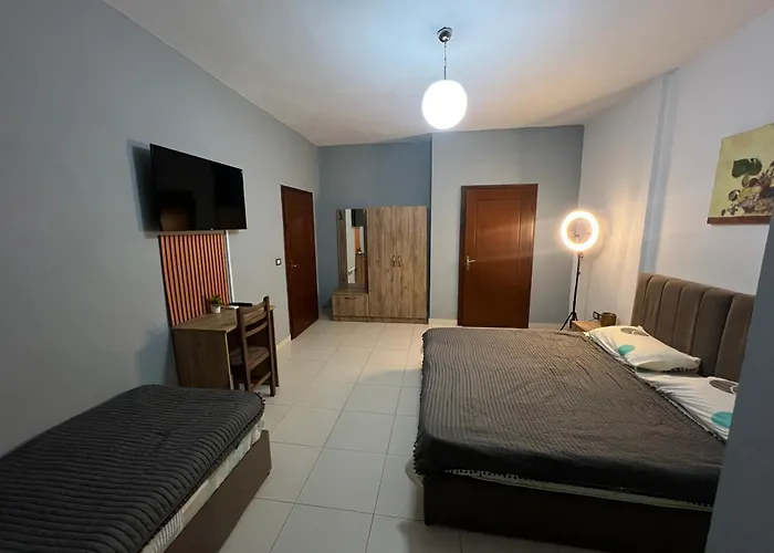 Citystay 6 Apartment Shkoder