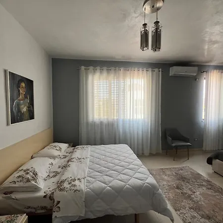 Host Apartment Shkoder