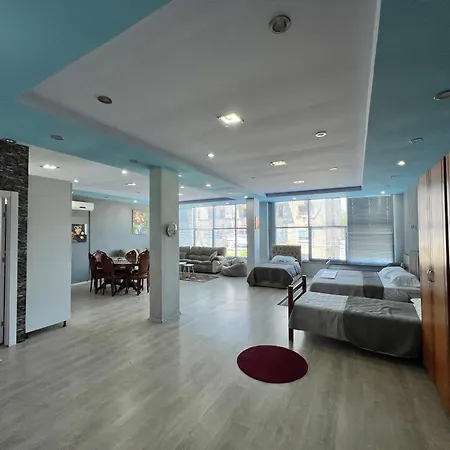 Host Apartament Szkodra
