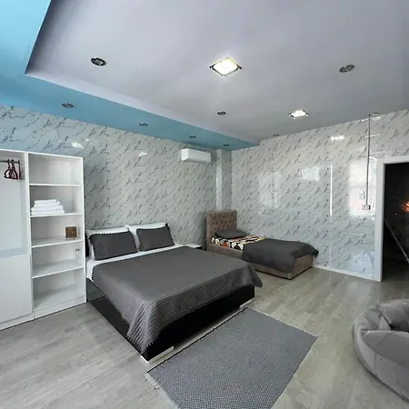 Apartament Host